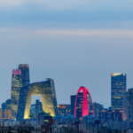 中国本土経済を「動的バランス」で読む：2010〜2024年の所得が映す実像