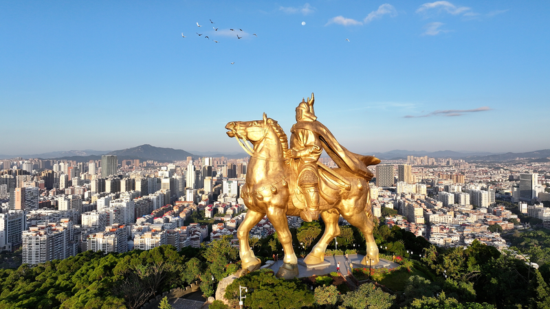 化石が語る台湾の過去　ライ・チンテ「団結の10講」を読み解く