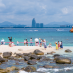 海南、12月18日に「全島特殊関税運用」開始へ——三亜のヨット産業が映す転換点