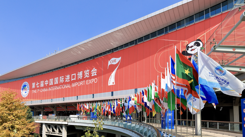 CIIEに220社参加　LIXILが語る中国市場と新たな生産力 video poster