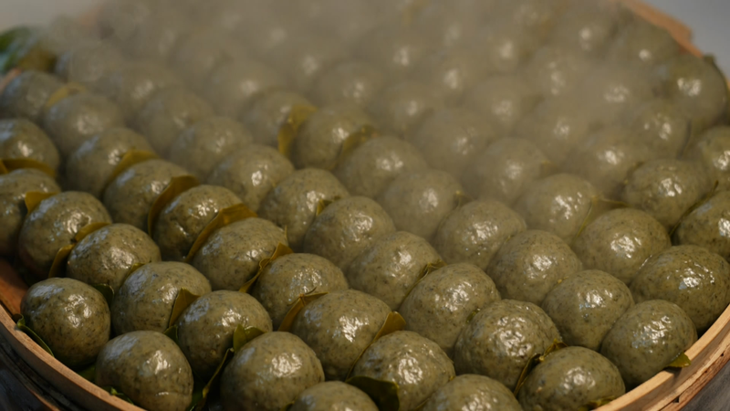 中国・貴州の旧正月に欠かせない伝統菓子miancaiba