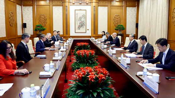 中国の王毅外相、米国の関税と一方的行動を批判　国連中心の国際秩序を強調