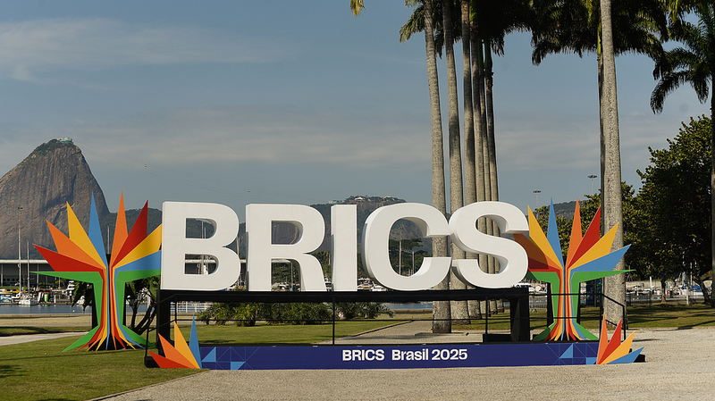 習近平氏のBRICS提案はなぜ重要か　グローバルガバナンス構想を読む