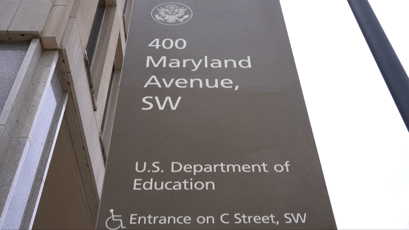 トランプ大統領が教育省廃止へ始動　リンダ・マクマホン氏が主導 video poster