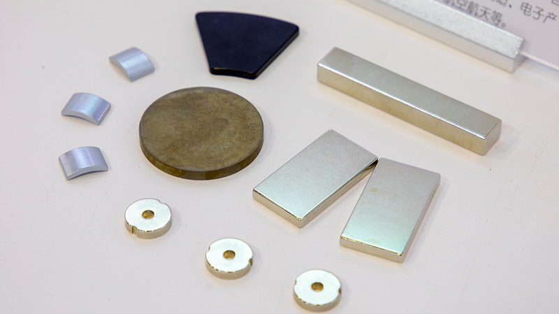 レアアース輸出管理を強化する中国　その狙いと影響を整理