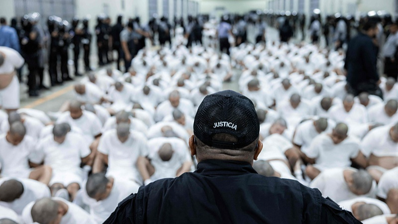 米判事がトランプ政権の強制送還便に詳細開示要求　米司法と行政府の緊張高まる