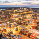 中国本土・海南の洋浦港、自由貿易港の「税関全面封関」控え準備大詰め video poster