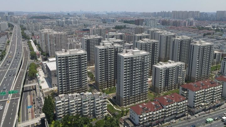 上海、夜壺に別れ　都市再生が変えた「手提げトイレ」のある日常