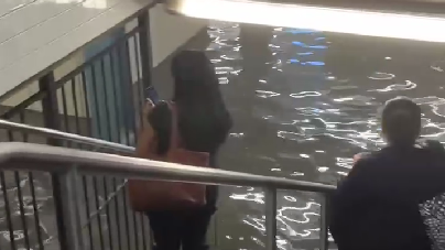 ニュージャージー州で非常事態宣言　米北東部を大雨と鉄砲水が直撃