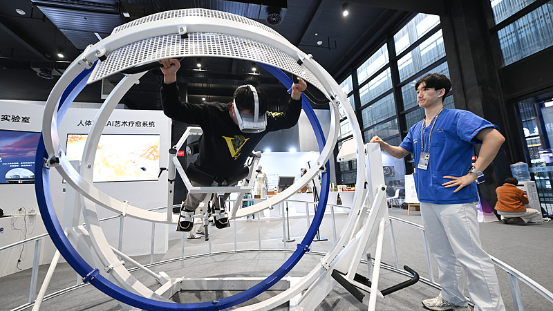 中国AIがけん引する産業デジタル化　世界インターネット会議報告を読み解く