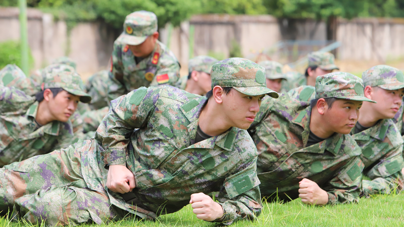 習近平氏の軍強化論 第4巻刊行、全軍に学習徹底を指示