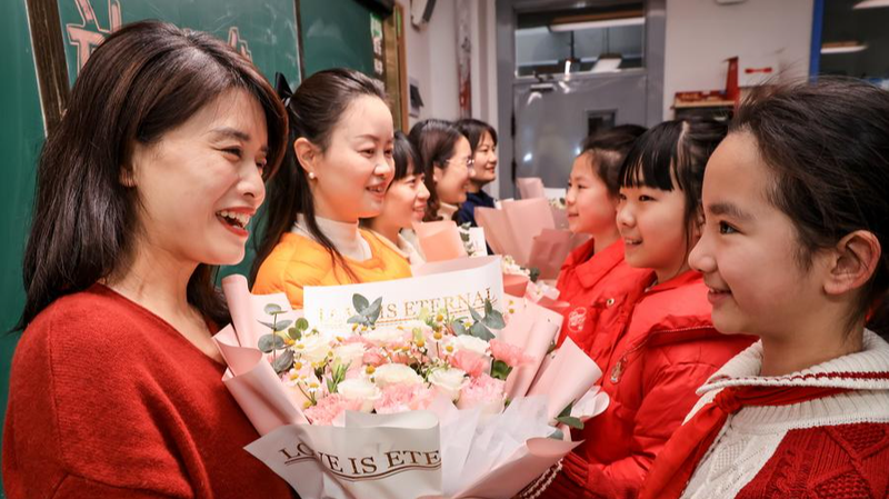 世界のジェンダー平等30年：進展と後退、中国が再び議論の舞台に