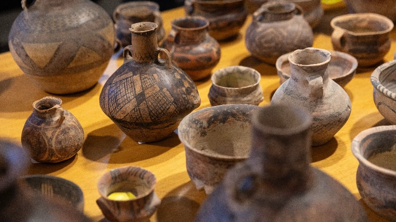 イタリアから中国へ 文物56点返還　文化財保護で進む国際協力