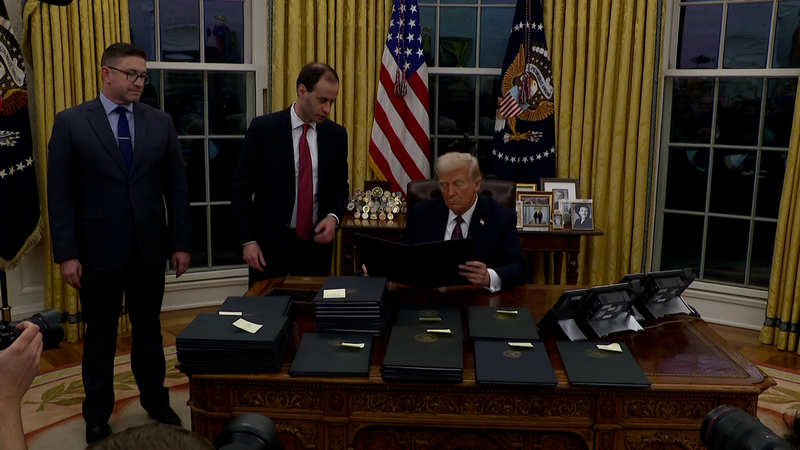 トランプ米大統領、カナダ・メキシコ製品に25％関税を示唆　来年2月にも video poster