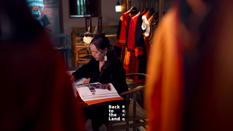 「CHINAYI」創設者が描く、彝（Yi）刺しゅうの“世界へ届く”ブランディング video poster