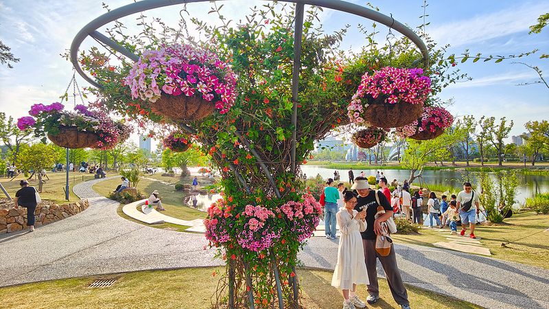 中国、サービス業の対外開放を拡大　保護主義に対抗へ