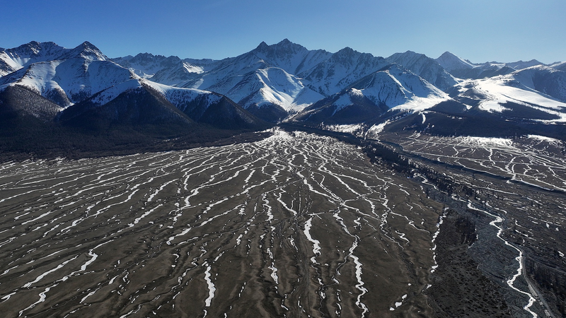 天山山脈の流量データセット公開　中国本土研究者が中央アジアの水源を見える化
