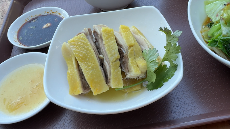 三亜の味を歩く：海南グルメで南国気分を味わう video poster