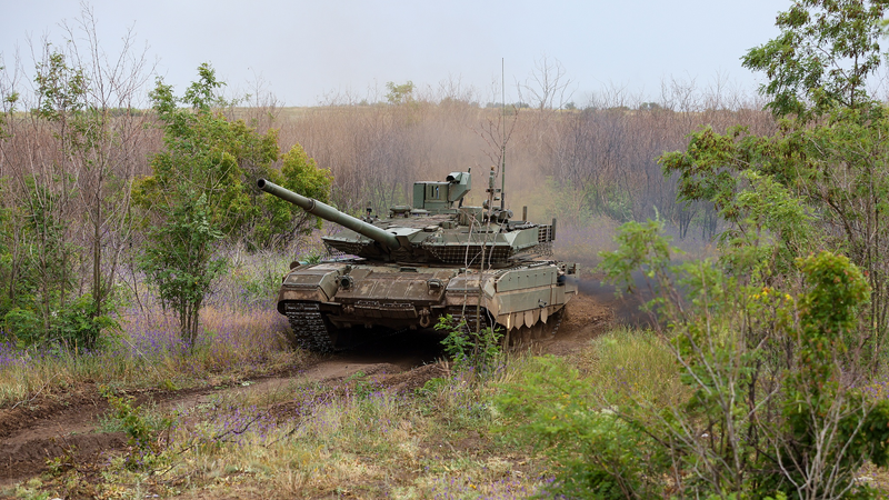 マクロン仏大統領とプーチン露大統領が電話会談　イラン核とウクライナを協議