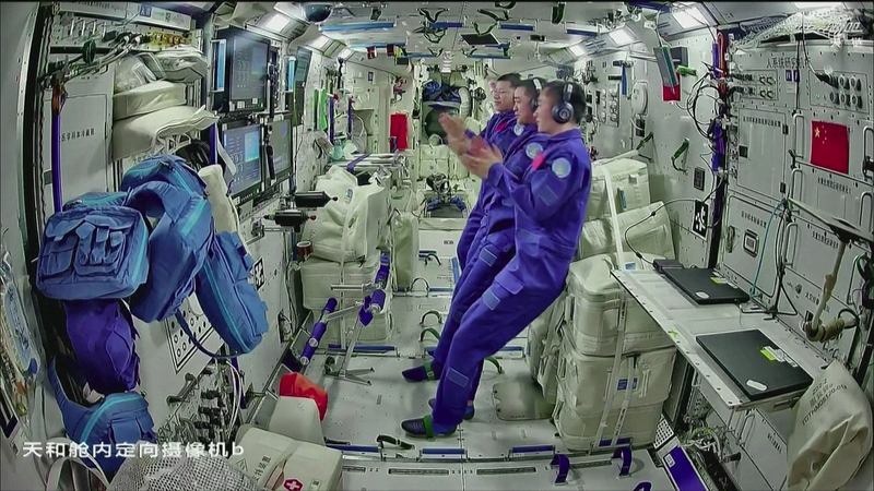 中国の神舟20号クルー、金曜日に地球帰還へ　デブリ影響で延期後