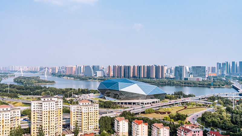 瀋陽のダイヤ形劇場とROK協力が映す「北東アジアのいま」 video poster