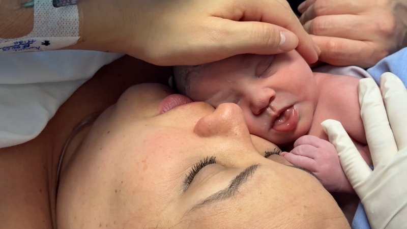 メキシコでAIが不妊治療を支援　機械が受精させた胚から誕生した赤ちゃんとは video poster