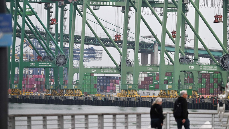 米国経済はなぜマイナス成長に？2025年1〜3月期の輸入急増とインフレを読む