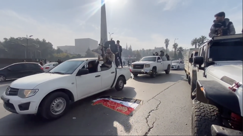 シリア反体制派が「ダマスカス解放」を宣言　アサド政権追放を主張 video poster