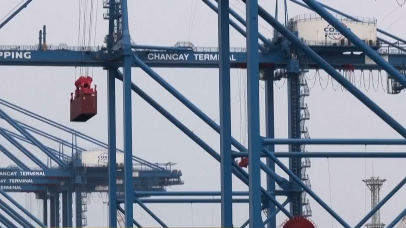 ペルー新メガ港チャンカイ港、中国建設の港湾が世界貿易を変える video poster