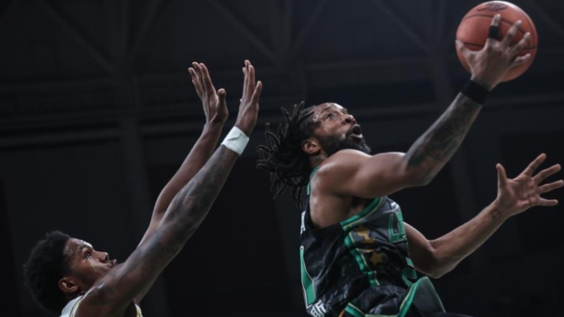 CBA中国バスケ速報：広厦が遼寧を撃破、上海は13連勝で独走ムード