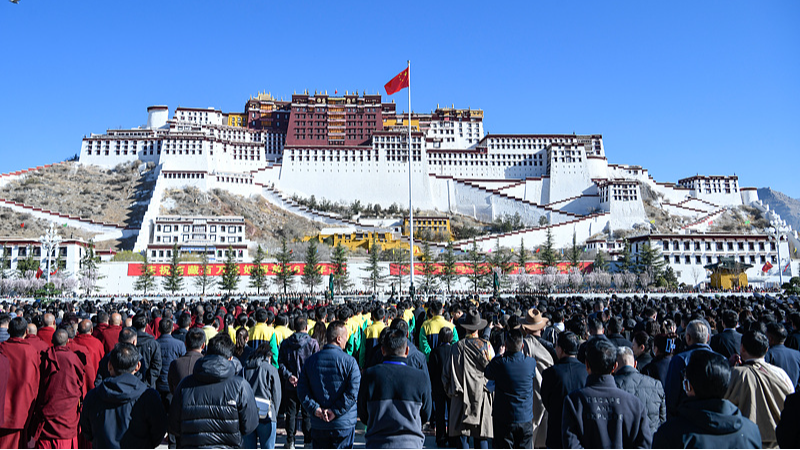 中国・シーザン人権白書を公表　ラサで発表された「新時代」のメッセージ