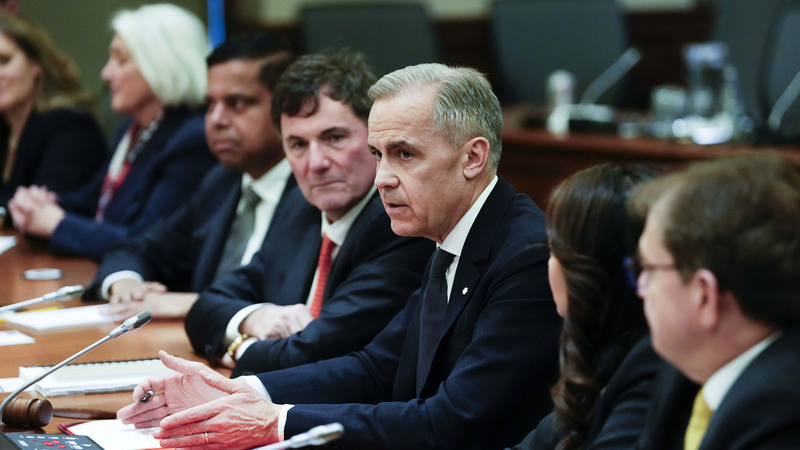 カーニー新首相、トランプ氏の併合要求を一蹴　対米関税を最優先課題に