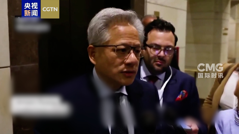 NVIDIAフアンCEO「AIで米中は非常に近い」短期決着なき長期戦と発言 video poster