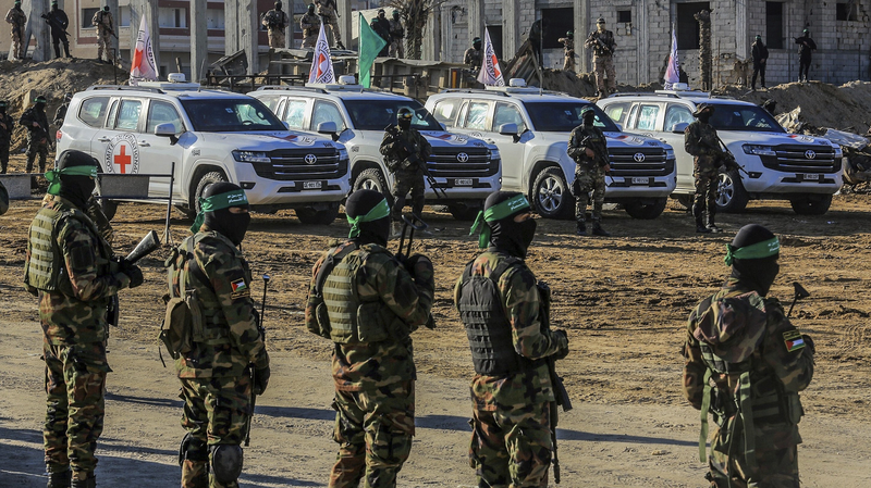 ハマスがイスラエル人質3人を解放　停戦第2段階協議へ