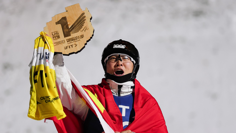 冬季五輪女王・徐夢桃が語る「自分はすごい」と信じる力 video poster