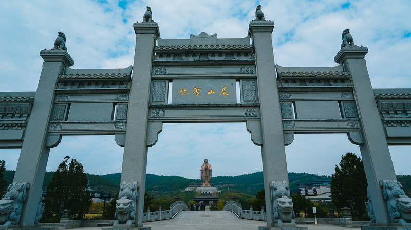 「多様性の美」で文明間対話　ニシャン世界文明フォーラムを読み解く