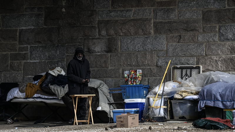 中国が米国の人権状況を批判　2024年の選挙と格差に焦点