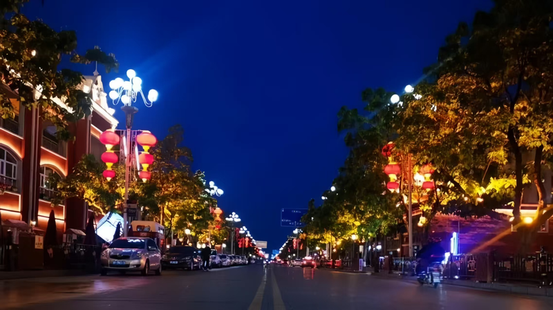 新疆ホルゴスの夜市散歩　シルクロードの活気あふれる歩行者天国 video poster