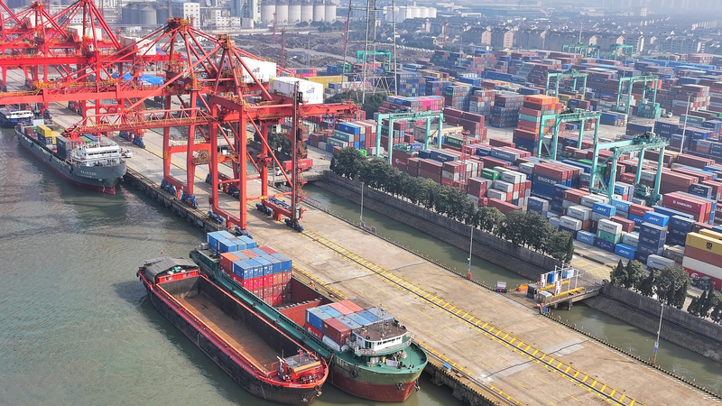 中国の固定資産投資が4.1％増　インフラ・製造業は堅調、不動産は減速