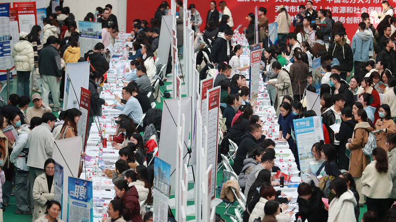 中国が2025年の雇用支援を強化へ　若者と農村労働者をどう支えるか