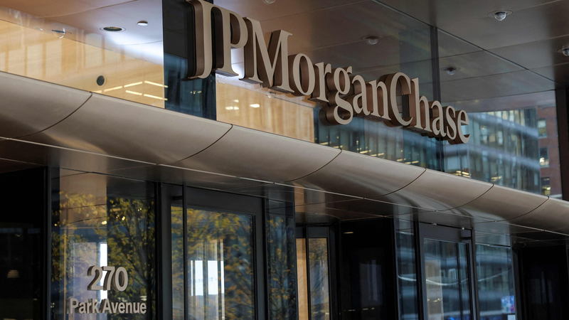 ゴールドマンとJPモルガンが中国経済見通しを上方修正　テックとAIに期待