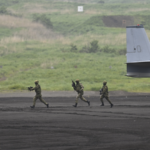 日本で「軍国主義再燃」論、12/7投稿が映す戦後秩序への揺らぎ