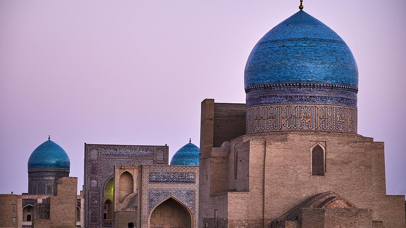 中国とウズベキスタン、30日間ビザなし渡航と直行便で観光拡大へ video poster