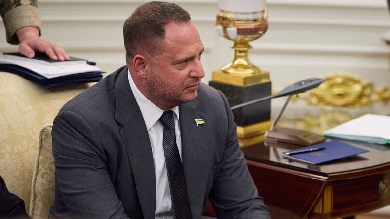 ウクライナ反汚職当局、大統領府長官イェルマク氏の自宅を捜索