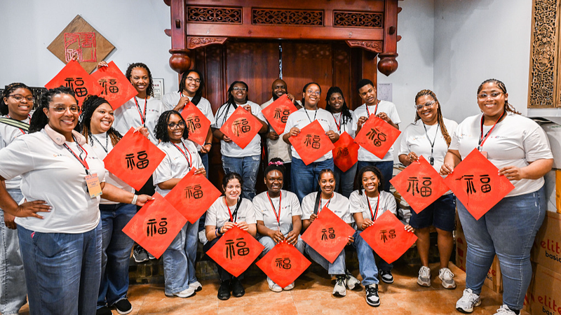 北京で世界青年平和会議　習主席が若者に託した「平和の未来」