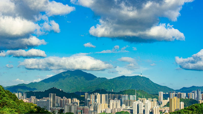 中国・深圳の梧桐山　第15回全国運動会マラソンと大湾区を見渡す山 video poster