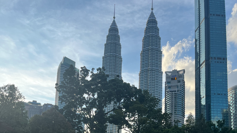 クアラルンプールの多文化を味わう　バナナリーフとコピティアム