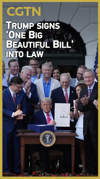 トランプ大統領が「One Big Beautiful Bill」に署名　米国で新たな政策法が成立 video poster