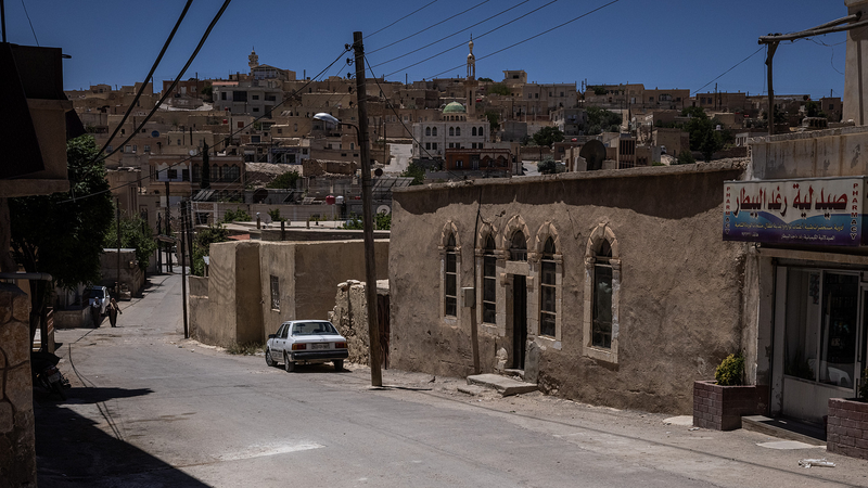 トランプ米大統領がシリア制裁終了の大統領令に署名