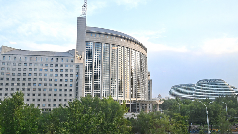 中国、日本に軍事演習への妨害停止を要求　レーダー照射巡り応酬